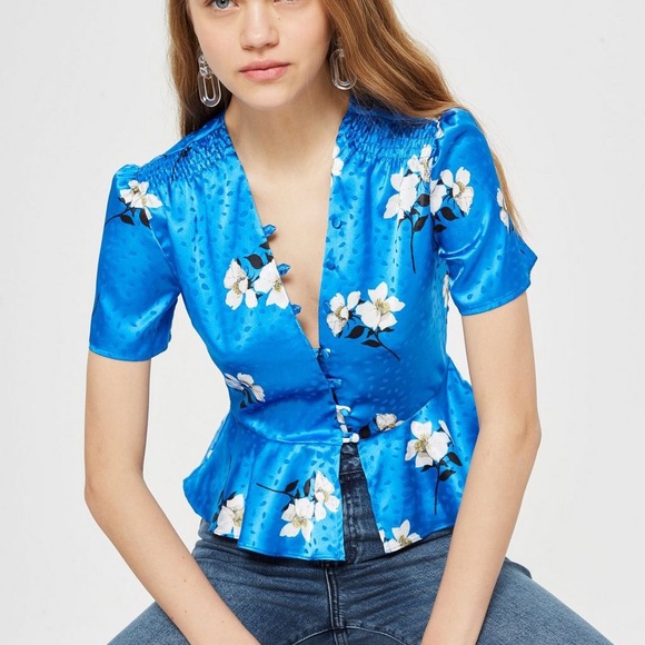 Topshop Tops - NWT Topshop Jacquard Floral Blouse